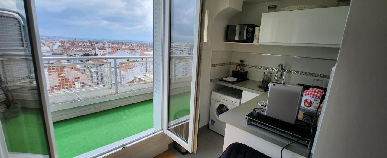 Plein Sud Terrasse Climatisation Garage Netflix Apartment Lyon Exterior photo